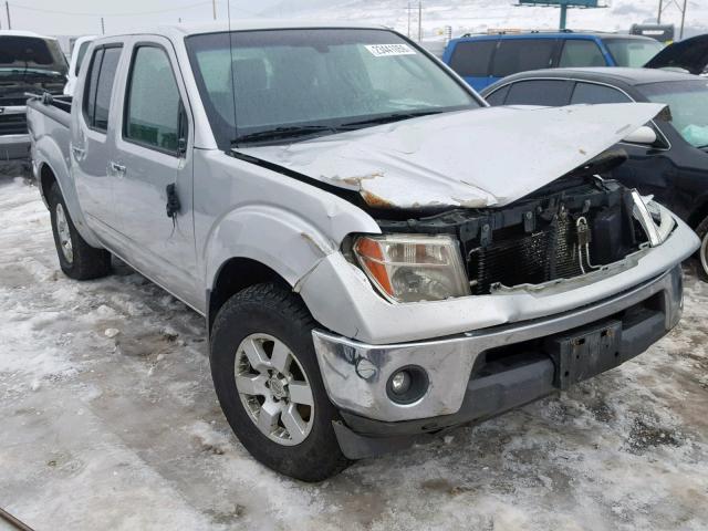 1N6AD07W48C432648 - 2008 NISSAN FRONTIER C SILVER photo 1