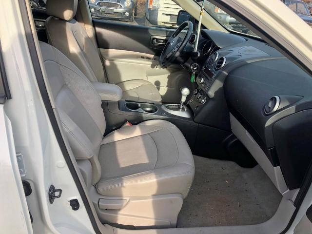 JN8AS5MV5AW132045 - 2010 NISSAN ROGUE S თეთრი ფოტო 6