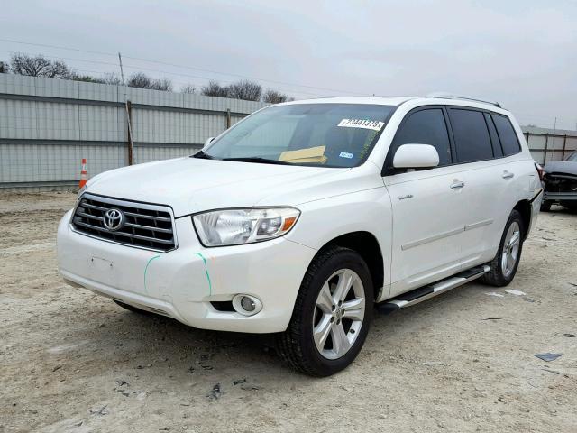 5TDYK3EH8AS023909 - 2010 TOYOTA HIGHLANDER WHITE photo 2