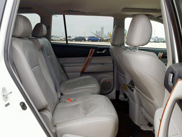 5TDYK3EH8AS023909 - 2010 TOYOTA HIGHLANDER WHITE photo 6