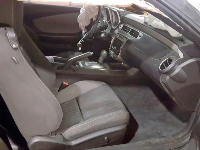 2G1FB1E32F9135274 - 2015 CHEVROLET CAMARO LS CHARCOAL photo 5