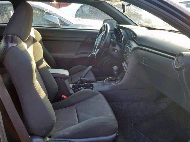 JTKJF5C75C3044127 - 2012 TOYOTA SCION TC შავი ფოტო 5