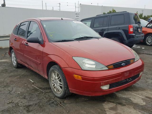 3FAFP37Z63R139975 - 2003 FORD FOCUS ZX5 RED photo 1