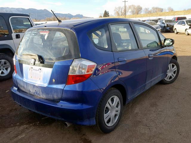 JHMGE8H25AS024996 - 2010 HONDA FIT BLUE photo 4