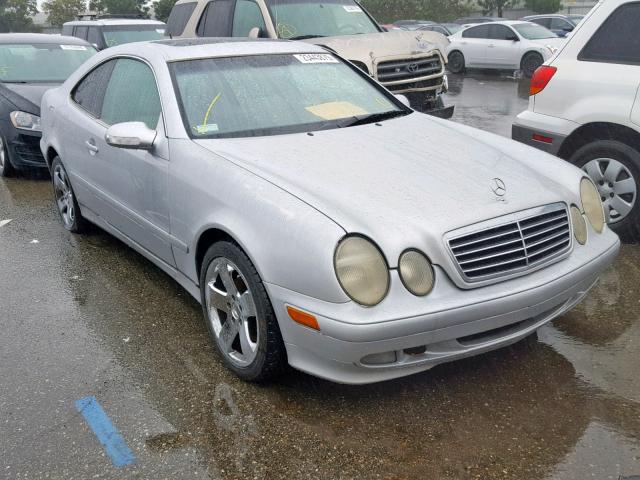 WDBLJ65G32T126288 - 2002 MERCEDES-BENZ CLK 320 SILVER photo 1