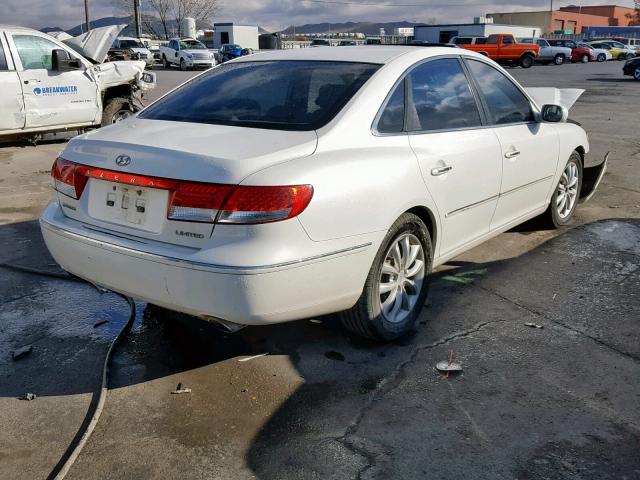 KMHFC46F46A121598 - 2006 HYUNDAI AZERA SE WHITE photo 4