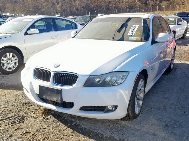 WBAPK7C52BA820311 - 2011 BMW 328 XI WHITE photo 2