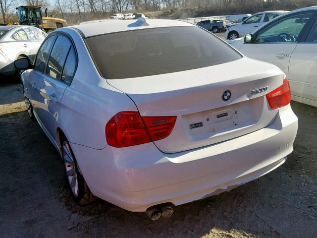 WBAPK7C52BA820311 - 2011 BMW 328 XI WHITE photo 3