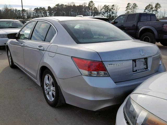 1HGCP2F42AA094247 - 2010 HONDA ACCORD LXP SILVER photo 3