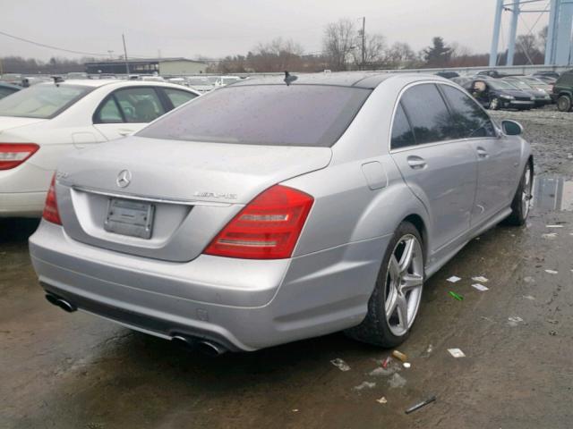 WDDNG77XX9A241459 - 2009 MERCEDES-BENZ S 63 AMG SILVER photo 4