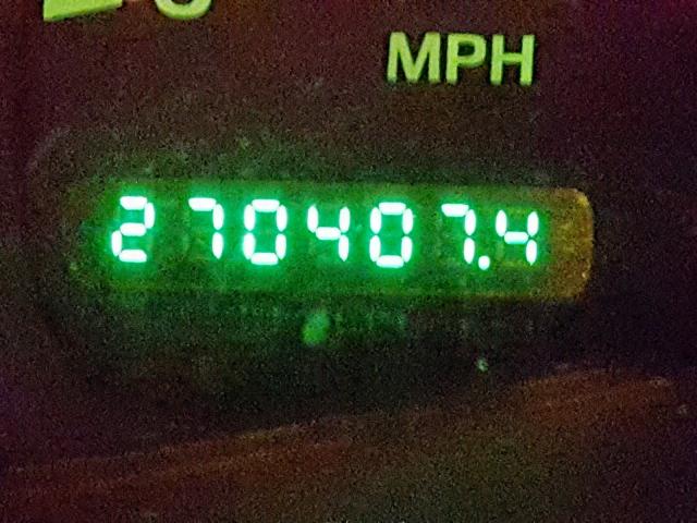 5LMFU28R32LJ15747 - 2002 LINCOLN NAVIGATOR 银色 照片 8