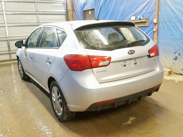 KNAFU5A29C5604081 - 2012 KIA FORTE EX SILVER photo 3