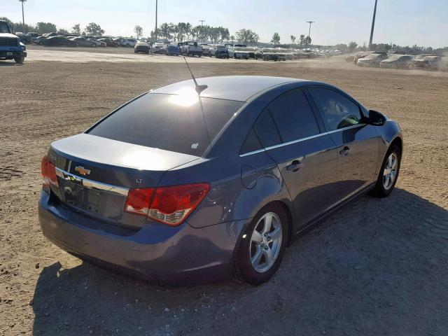 1G1PC5SBXD7253172 - 2013 CHEVROLET CRUZE LT BLUE photo 4