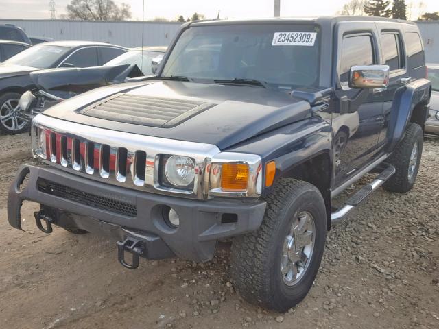 5GTDN13E578235174 - 2007 HUMMER H3 BLUE photo 2