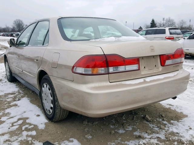 1HGCG56451A109339 - 2001 HONDA ACCORD LX BEIGE photo 3