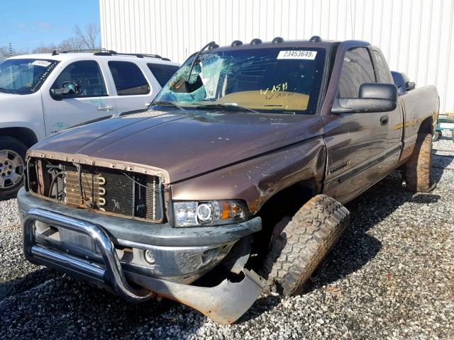 1B7KF23Z9YJ124075 - 2000 DODGE RAM 2500 BROWN photo 2