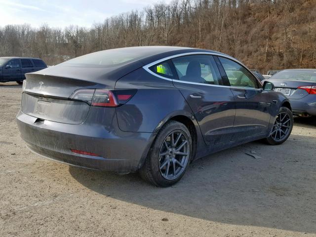 5YJ3E1EB2JF090804 - 2018 TESLA MODEL 3 GRAY photo 4