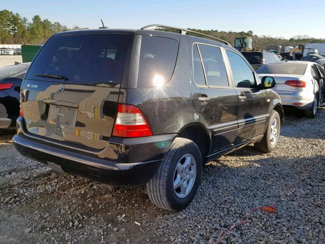 4JGAB54E41A272172 - 2001 MERCEDES-BENZ ML 320 BLACK photo 4