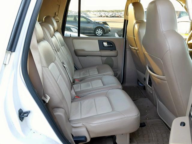 1FMPU17525LA37367 - 2005 FORD EXPEDITION WHITE photo 6