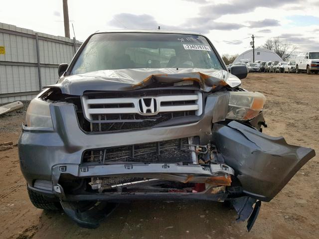 2HKYF18187H535935 - 2007 HONDA PILOT LX GRAY photo 9