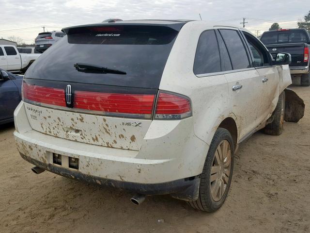 2LMDU68C88BJ38371 - 2008 LINCOLN MKX WHITE photo 4