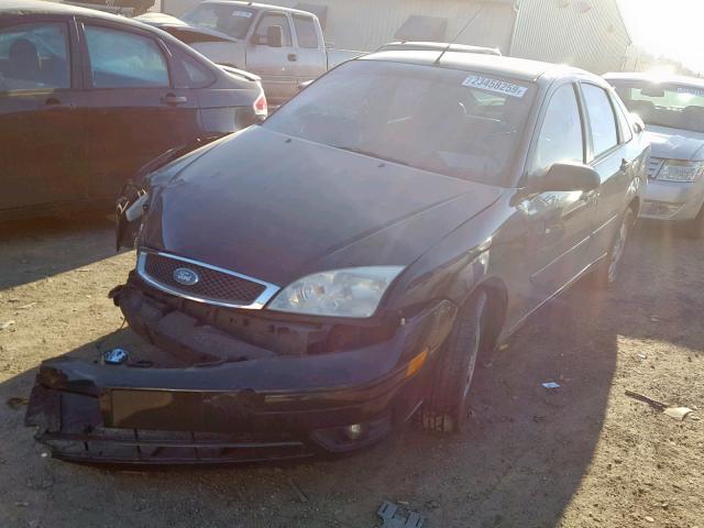 1FAFP34N27W137841 - 2007 FORD FOCUS ZX4 BLACK photo 2