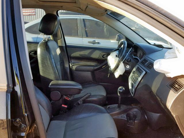 1FAFP34N27W137841 - 2007 FORD FOCUS ZX4 BLACK photo 5