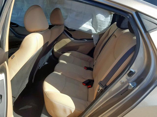 5NPDH4AE4DH443885 - 2013 HYUNDAI ELANTRA GL BROWN photo 6