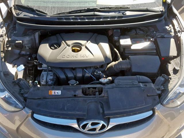 5NPDH4AE4DH443885 - 2013 HYUNDAI ELANTRA GL BROWN photo 7