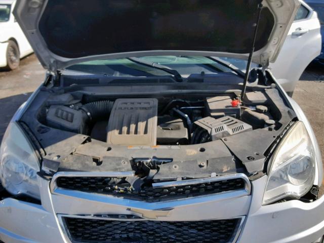 2GNALBEC0B1306477 - 2011 CHEVROLET EQUINOX LS SILVER photo 7