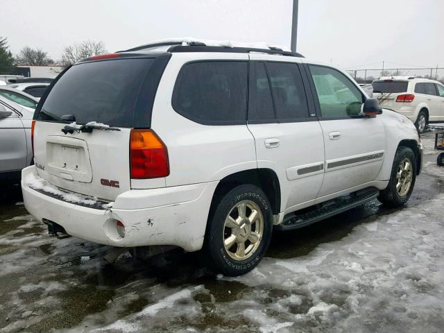 1GKDT13S922452245 - 2002 GMC ENVOY WHITE photo 4