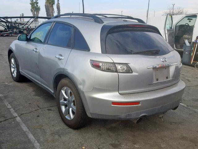 JNRBS08W33X402263 - 2003 INFINITI FX45 SILVER photo 3