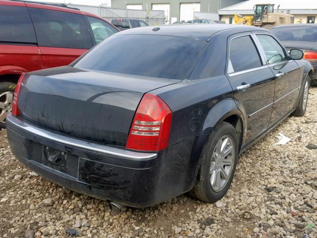 2C3KA63H36H514878 - 2006 CHRYSLER 300C BLACK photo 4