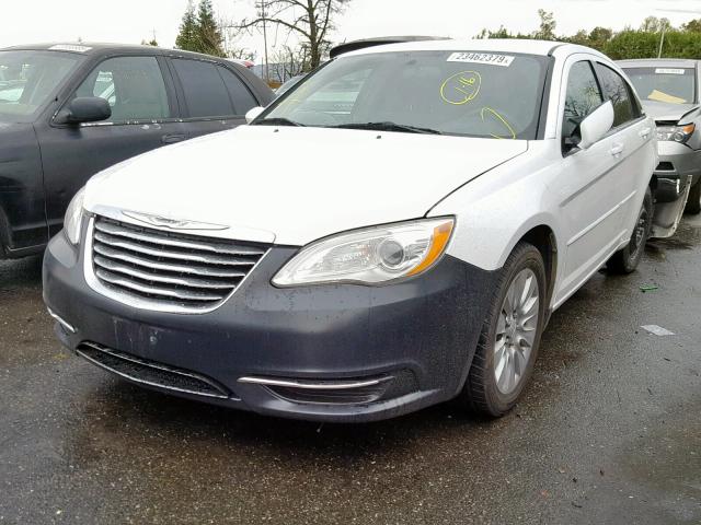 1C3CCBAB7CN202247 - 2012 CHRYSLER 200 LX WHITE photo 2