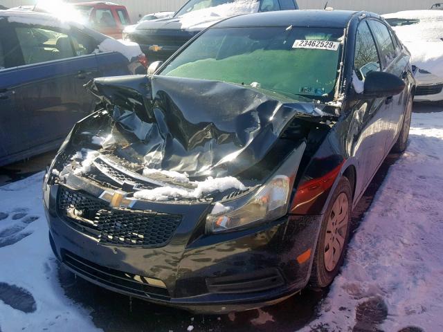 1G1PC5SH7B7141110 - 2011 CHEVROLET CRUZE LS BLACK photo 2