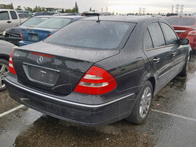 WDBUF65J93A110711 - 2003 MERCEDES-BENZ E 320 BLACK photo 4