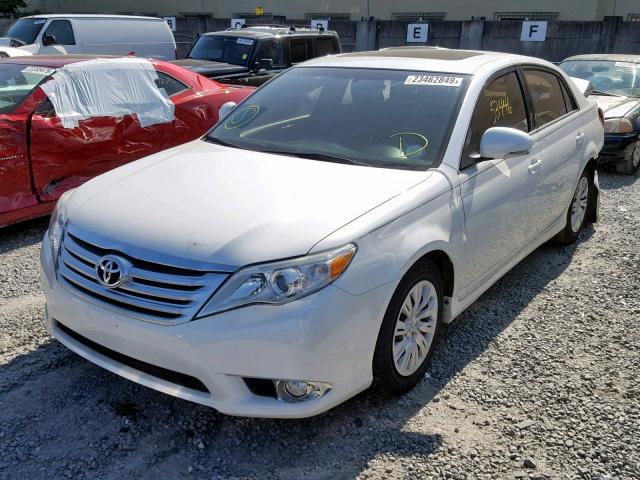 4T1BK3DB8BU375576 - 2011 TOYOTA AVALON BAS Ақ фото 2