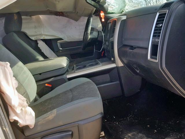 1C6RR7LT1ES291364 - 2014 RAM 1500 SLT ვერცხლისფერი ფოტო 5