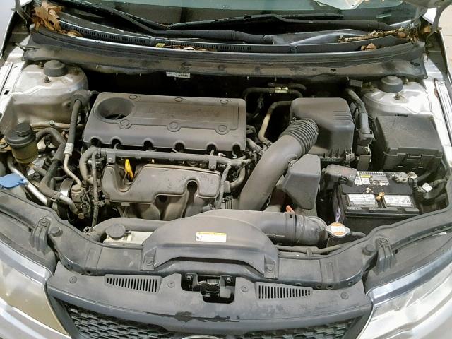 KNAFU6A26A5163352 - 2010 KIA FORTE EX SILVER photo 7