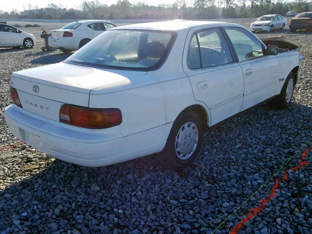 4T1BG12K2TU658047 - 1996 TOYOTA CAMRY DX WHITE photo 4