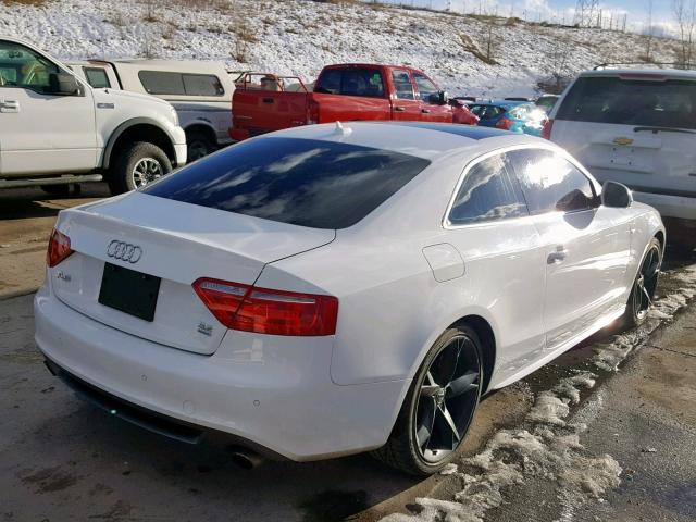 WAUDK78T59A028383 - 2009 AUDI A5 QUATTRO WHITE photo 4