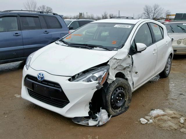 JTDKDTB39G1134743 - 2016 TOYOTA PRIUS C WHITE photo 2