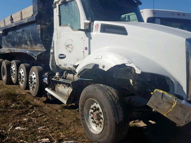 1NKZXPTX9GJ497363 - 2016 KENWORTH CONSTRUCTI WHITE photo 9