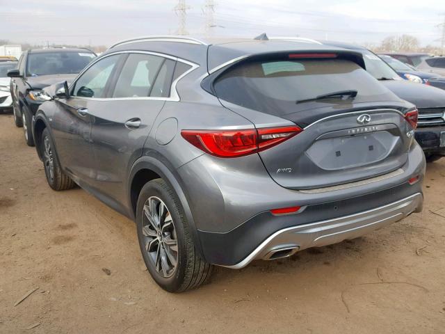 SJKCH5CR8HA024742 - 2017 INFINITI QX30 BASE GRAY photo 3