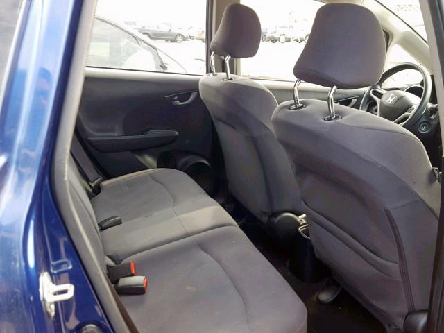 JHMGE8H38DC061466 - 2013 HONDA FIT BLUE photo 6