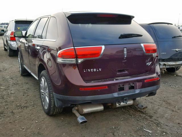 2LMDJ6JKXBBJ15868 - 2011 LINCOLN MKX BURGUNDY photo 3