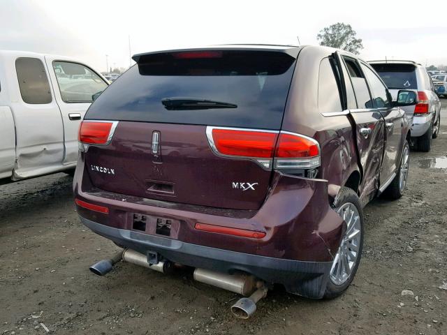 2LMDJ6JKXBBJ15868 - 2011 LINCOLN MKX BURGUNDY photo 4