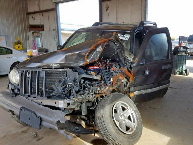 1J4GK38K65W529306 - 2005 JEEP LIBERTY RE GREEN photo 2