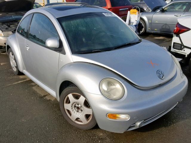 3VWCC21C9YM442905 - 2000 VOLKSWAGEN NEW BEETLE SILVER photo 1