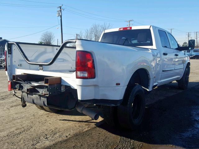 3C7WRTCL4FG535833 - 2015 RAM 3500 WHITE photo 4